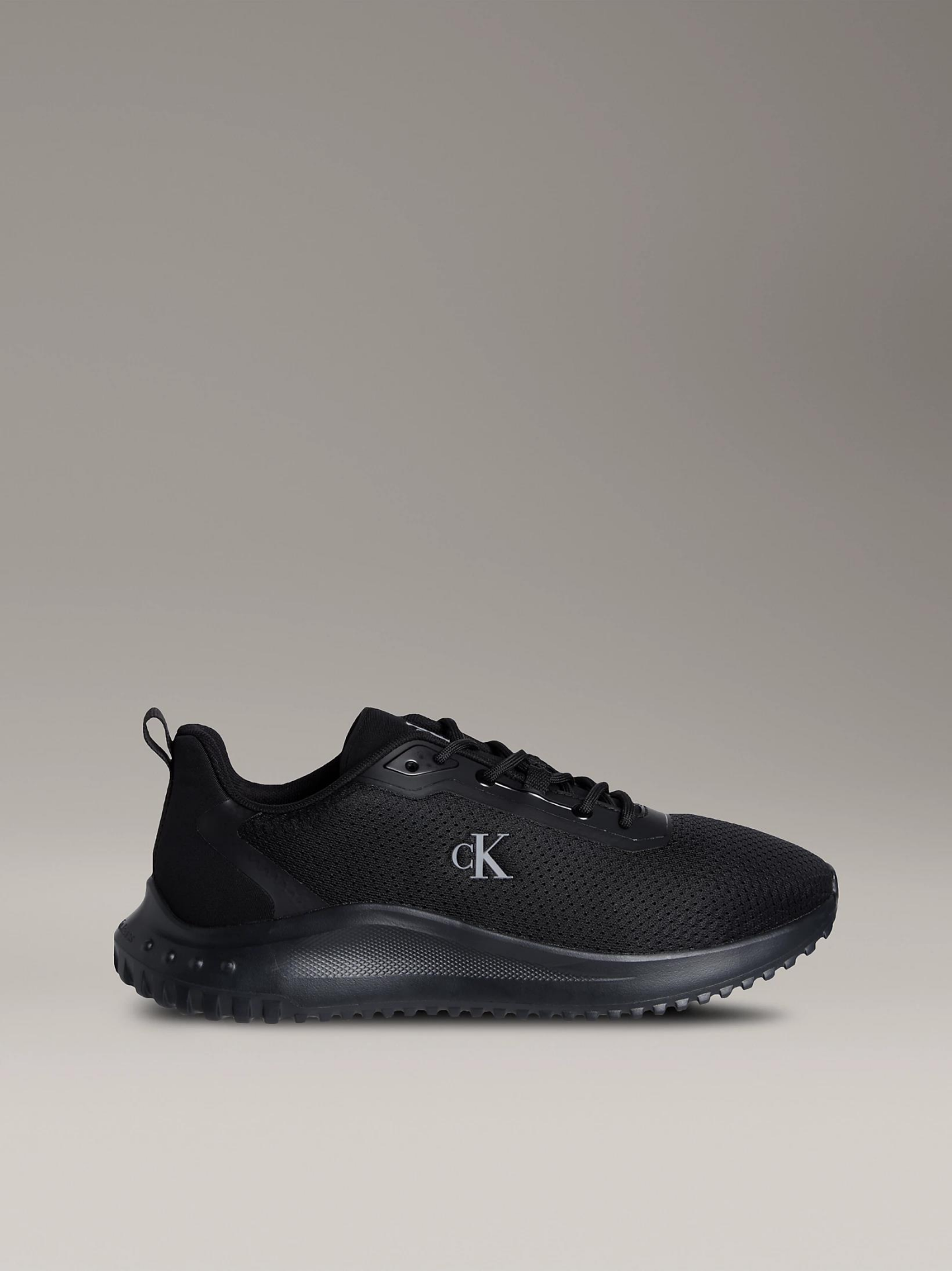 Calvin Klein Runner · Triple Black