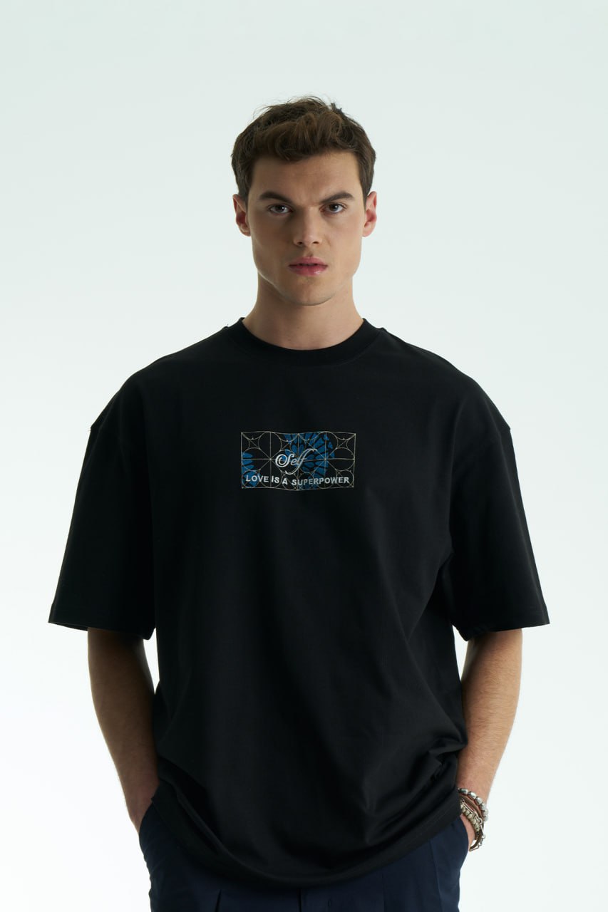 Self · Love Is A Superpower Oversize T-Shirt