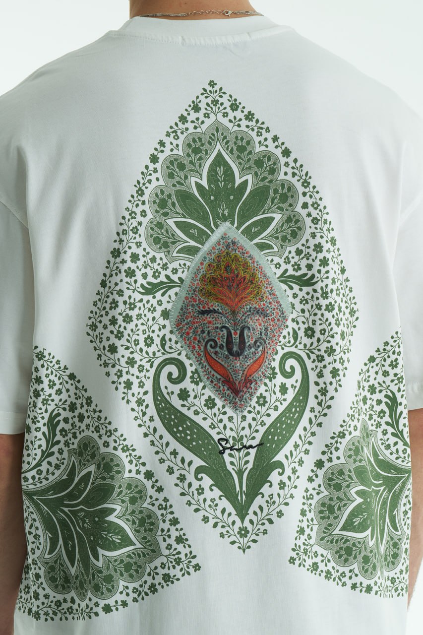 Saw Paisley Nakış Oversize T-Shirt (Beyaz) — arka