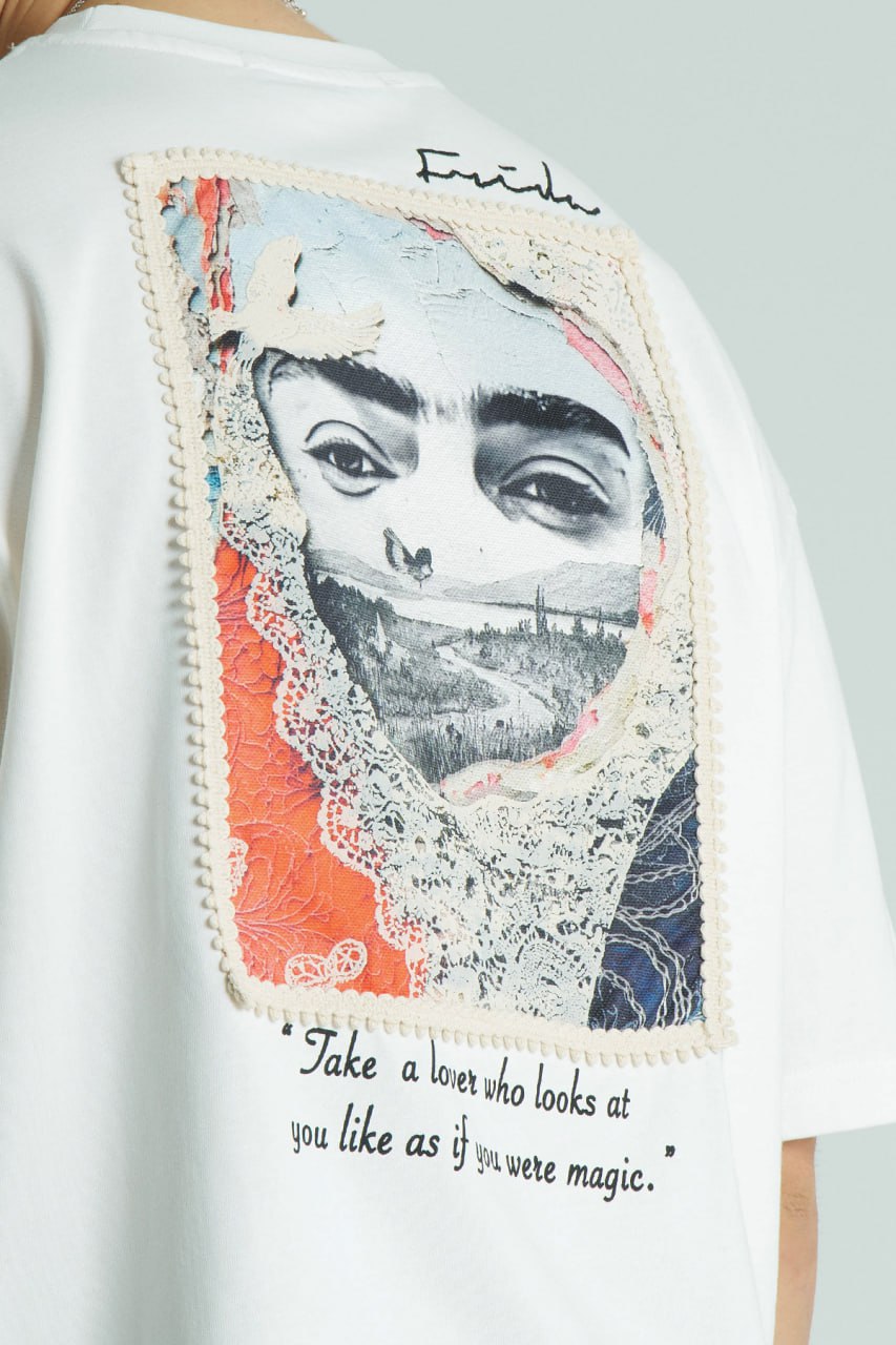Frida · Take A Lover Oversize T-Shirt (Beyaz) — arka