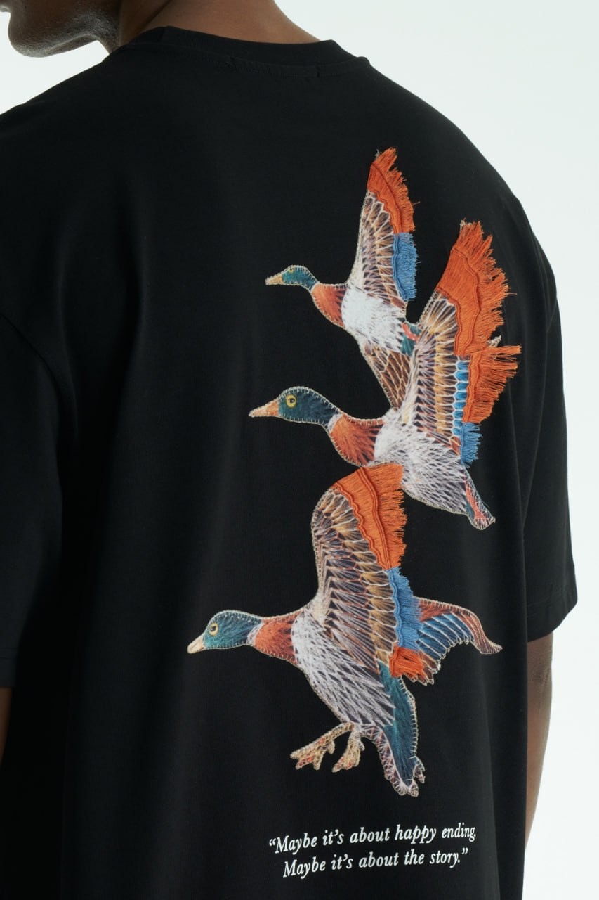 Happy Ending Nakış Oversize T-Shirt (Siyah) — arka