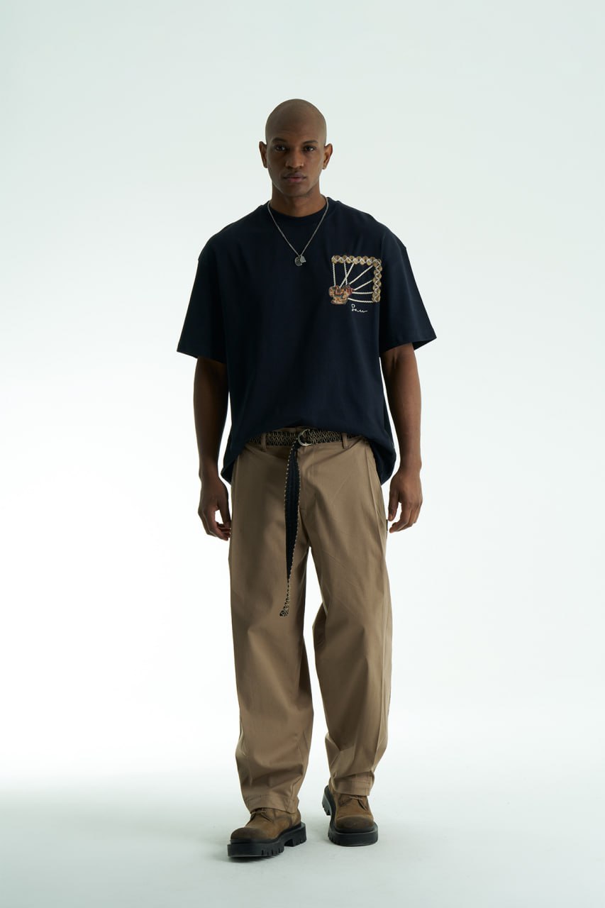 Saw Halı Nakış Oversize T-Shirt (Lacivert)