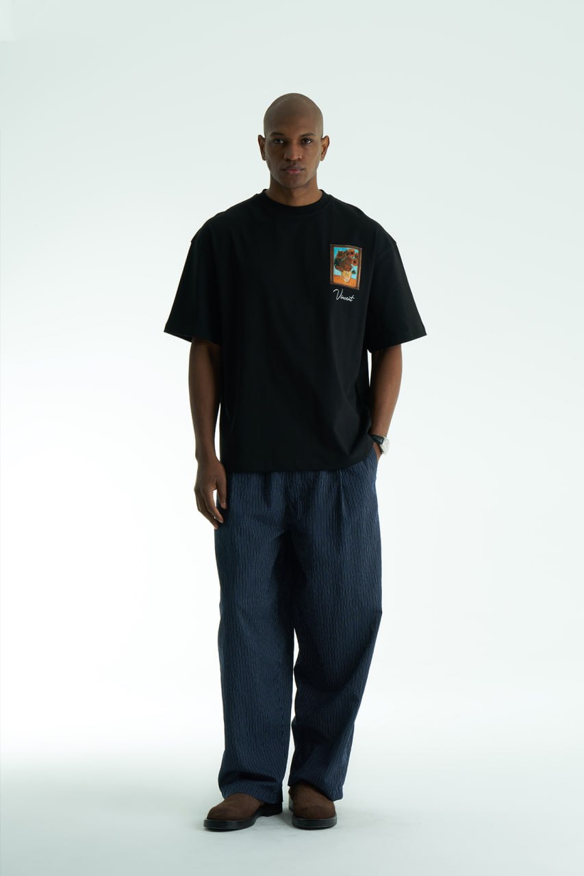 Vincent Sunflowers Nakış Oversize T-Shirt (Siyah) — arka