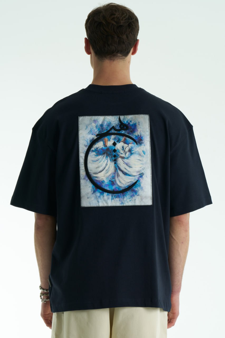 Hû Kaligrafi Oversize T-Shirt — arka